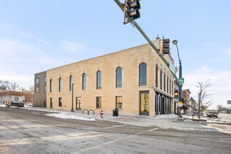 1000 S State St, Lockport, IL à louer Photo intérieure- Image 2 de 30