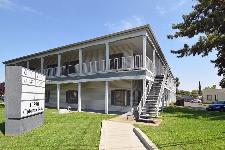 10390 Coloma Rd, Rancho Cordova, CA à vendre - Photo du bâtiment - Image 2 de 12
