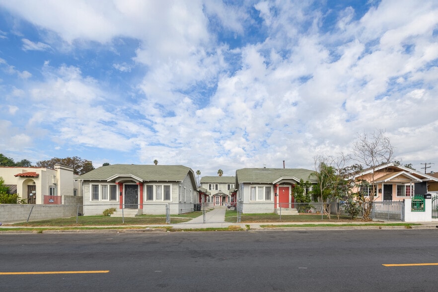 3517 Montclair St, Los Angeles, CA for sale - Primary Photo - Image 2 of 8