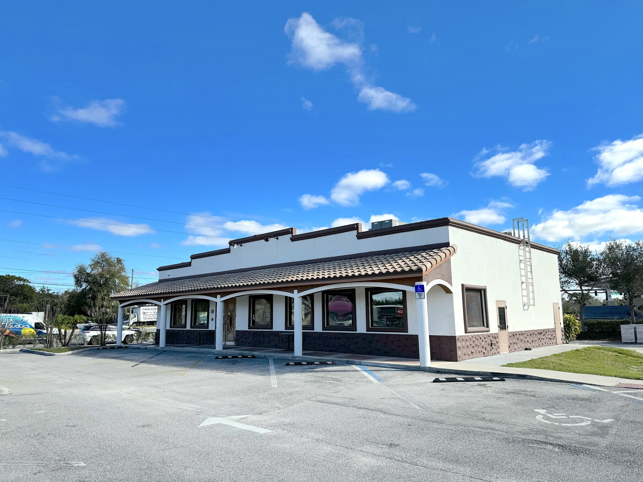 1370 E Altamonte Dr, Altamonte Springs, FL for sale Building Photo- Image 1 of 1