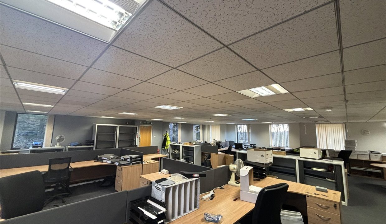 Albany Ct, Newcastle Upon Tyne for lease Interior Photo- Image 1 of 5