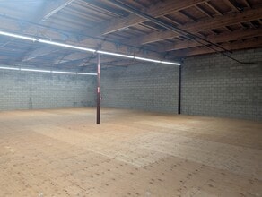 2120 S Main St, Los Angeles, CA for sale Interior Photo- Image 2 of 5