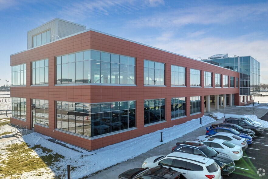 5522 26th Ave, Kenosha, WI à louer - Photo du bâtiment - Image 2 de 7