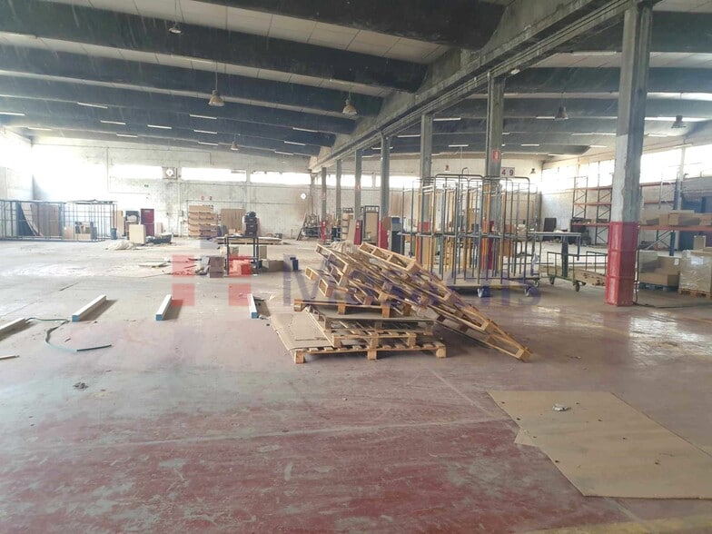 Industrial in Alcalá de Henares, Madrid for lease - Interior Photo - Image 2 of 9