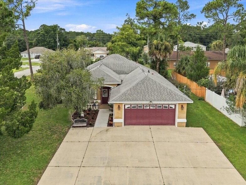 6 Bed Operational ALF For Sale, Palm Coast, FL à vendre - Photo du bâtiment - Image 3 de 28
