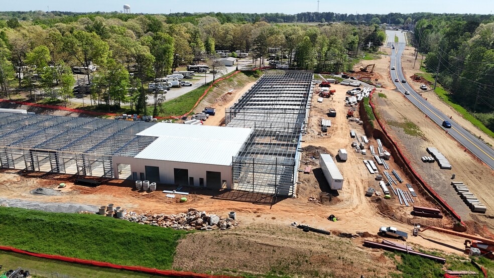 2570 Atlanta hwy, Cumming, GA à louer - Photo du bâtiment - Image 3 de 9