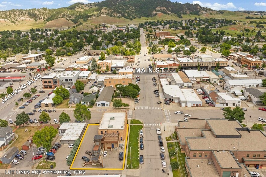 701 N 5th St, Spearfish, SD for sale - Building Photo - Image 3 of 38