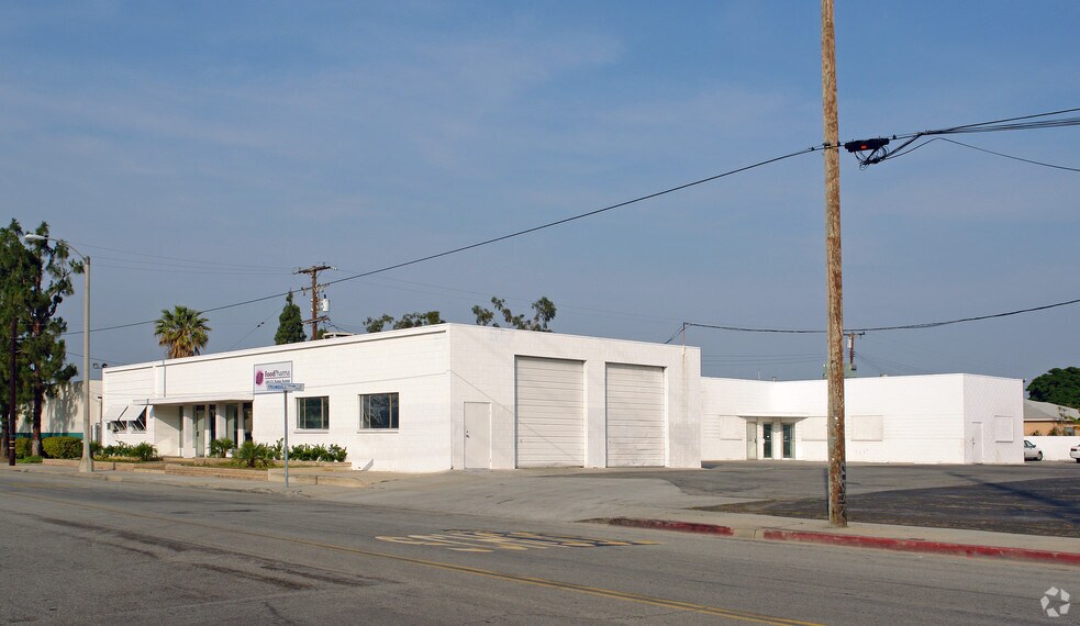 10012-10018 Painter Ave, Santa Fe Springs, CA à vendre - Photo du bâtiment - Image 2 de 4