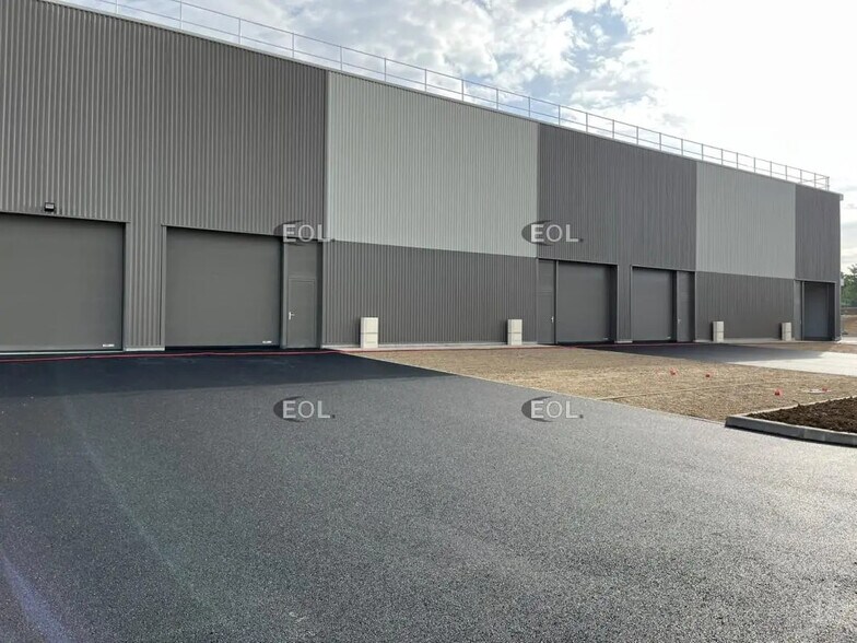 Flex in Marines for sale - Building Photo - Image 3 of 7