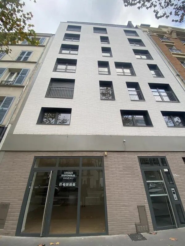 Retail in Boulogne-Billancourt for lease Building Photo- Image 1 of 8