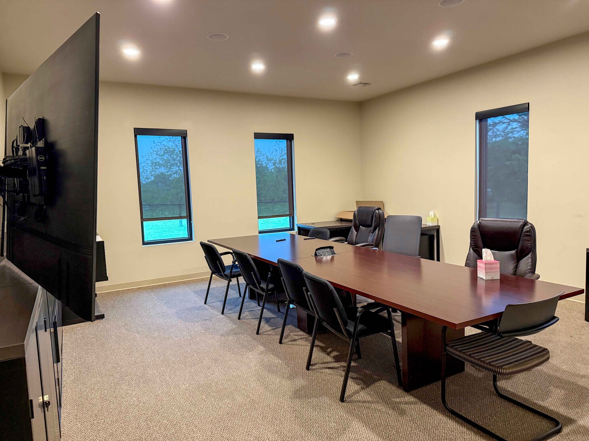 6050 Pontchartrain Blvd, New Orleans, LA à louer Photo du bâtiment- Image 1 de 2