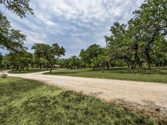 Plus de détails pour 536 S School St, Boerne, TX - Terrain à vendre