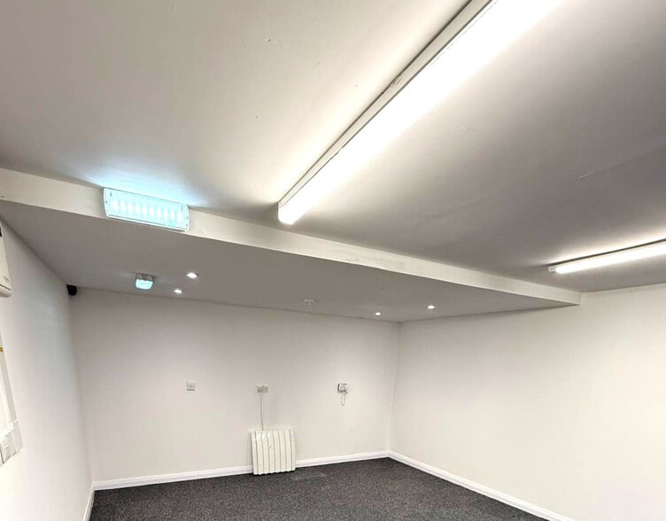 Main Road Margaretting Essex, Ingatestone for lease - Interior Photo - Image 3 of 10