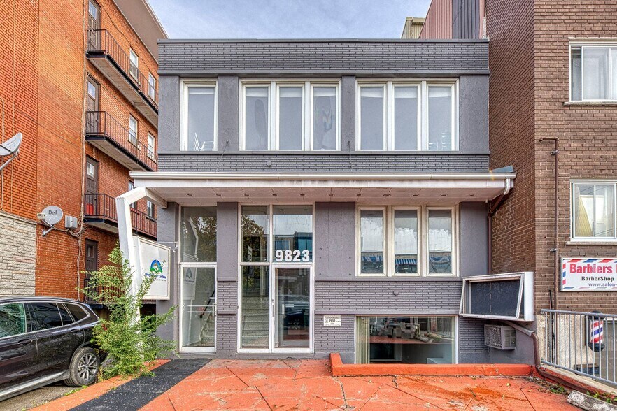 9823 Boul Saint-Laurent, Montréal, QC for sale - Primary Photo - Image 1 of 1