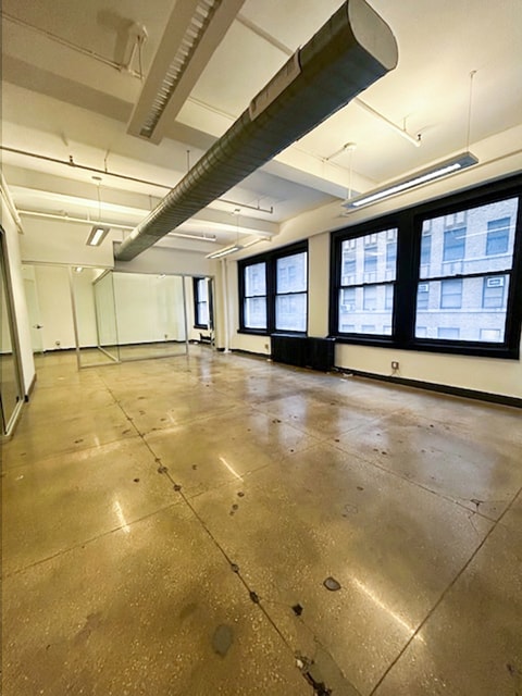 240 W 35th St, New York, NY à louer Photo intérieure- Image 1 de 7