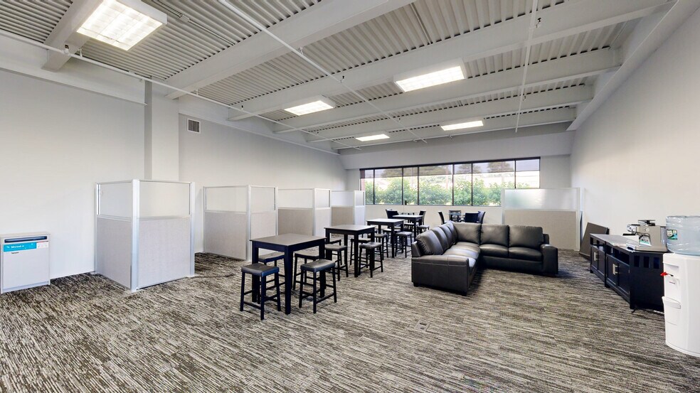 430 New Park Ave, Hartford, CT à louer - Photo intérieure - Image 2 de 19