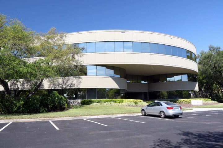 5404 Cypress Center Dr, Tampa, FL for lease Building Photo- Image 1 of 38