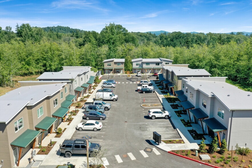 201 Tull Ct, Bellingham, WA for sale - Building Photo - Image 2 of 18