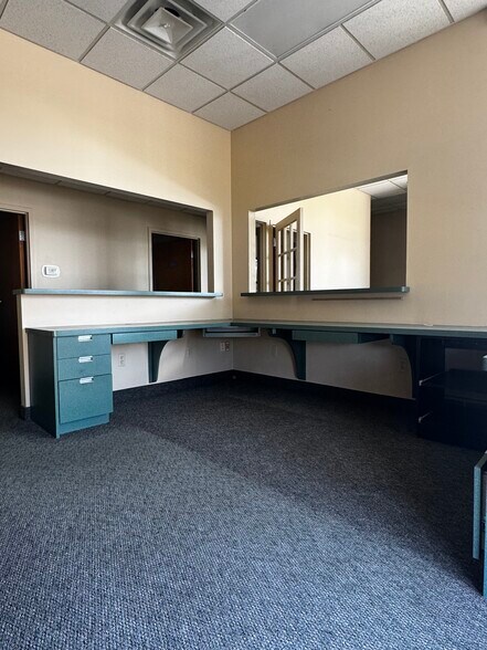 6503-6515 Campbell Blvd, Pendleton, NY à louer - Photo du bâtiment - Image 3 de 12