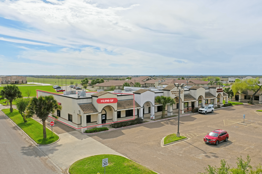 5322 E US Highway 83, Rio Grande City, TX for lease - Building Photo - Image 1 of 9