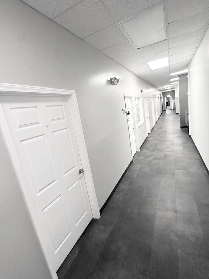 2175 N Roberts Ave, Lumberton, NC for lease Interior Photo- Image 1 of 5