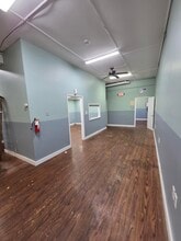 11-23 Bannard St, Freehold, NJ for lease Interior Photo- Image 2 of 23