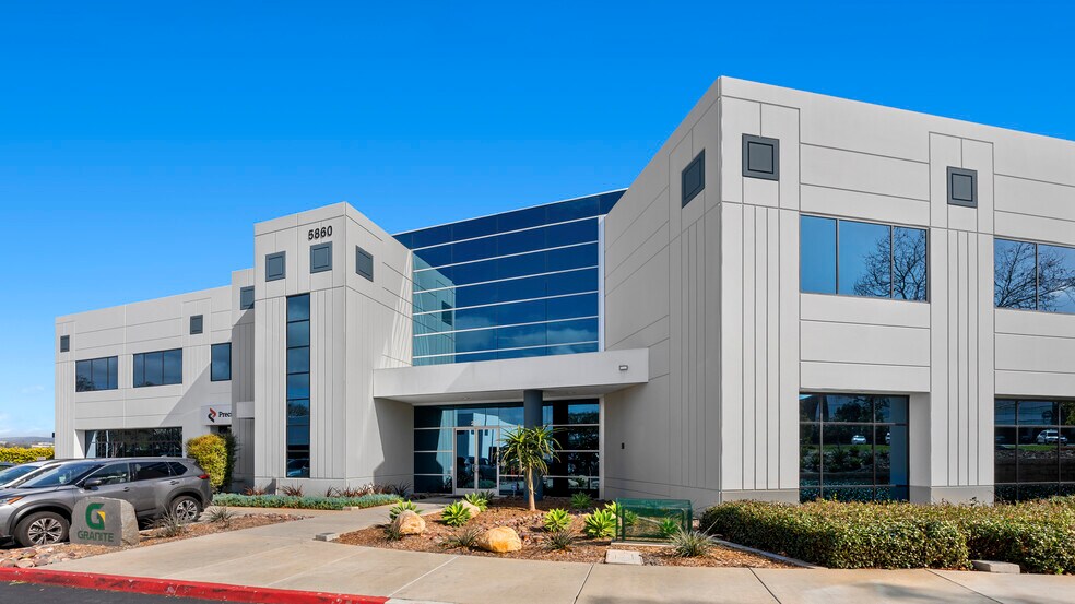 5860 El Camino Real, Carlsbad, CA à louer - Photo du bâtiment - Image 3 de 3