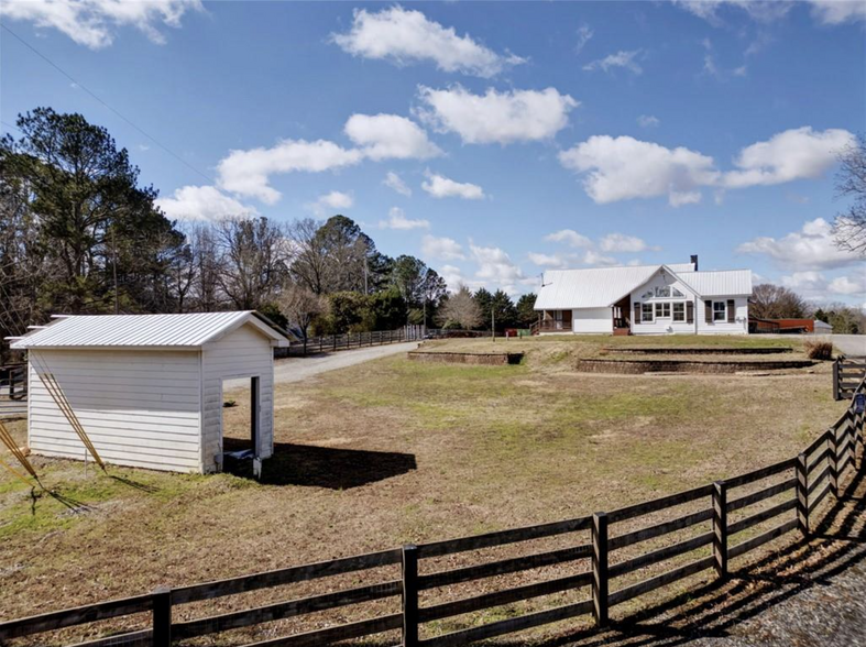 3205 Hurt Bridge Rd, Cumming, GA for lease - Building Photo - Image 3 of 39