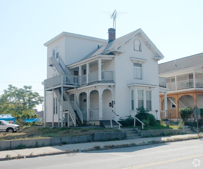 352-354 Haverhill St, Lawrence, MA for sale - Primary Photo - Image 1 of 9