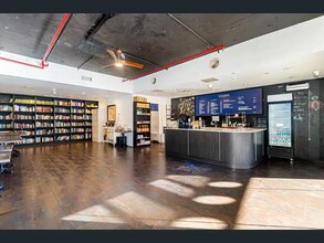 110 Alfred St S, Milsons Point à louer Photo intérieure- Image 2 de 6