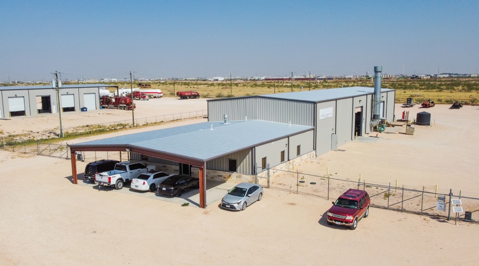 8916 W County 139 rd, Midland, TX for lease - Building Photo - Image 2 of 28