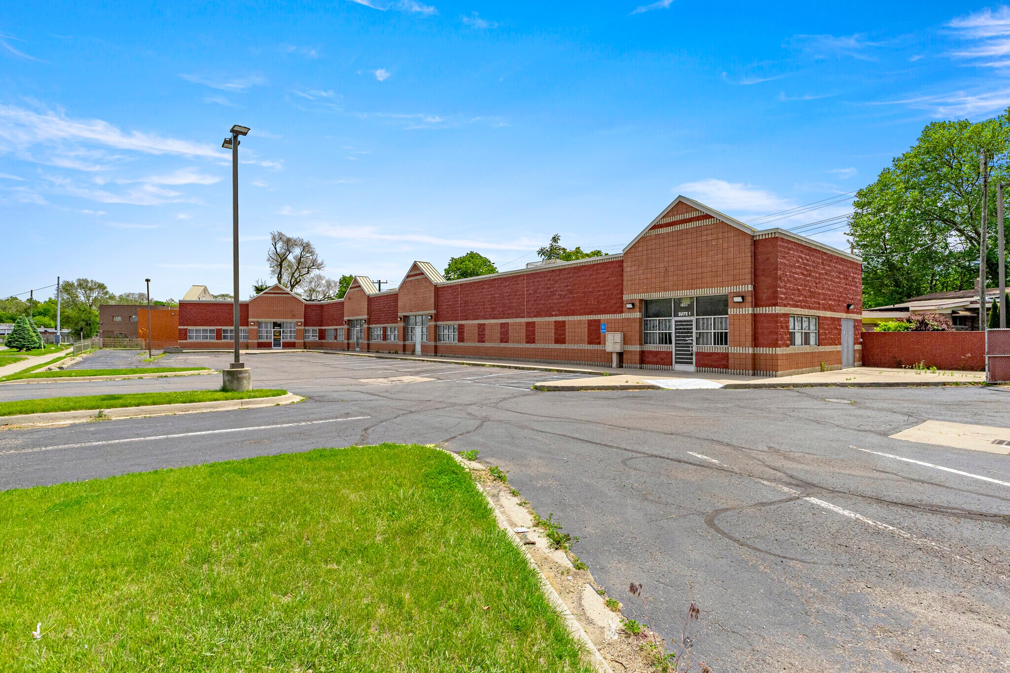 2300 S Schaefer Hwy, Detroit, MI for sale Building Photo- Image 1 of 47