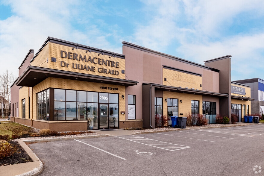 2991-2993 Boul De La Pinière, Terrebonne, QC for lease - Building Photo - Image 2 of 10