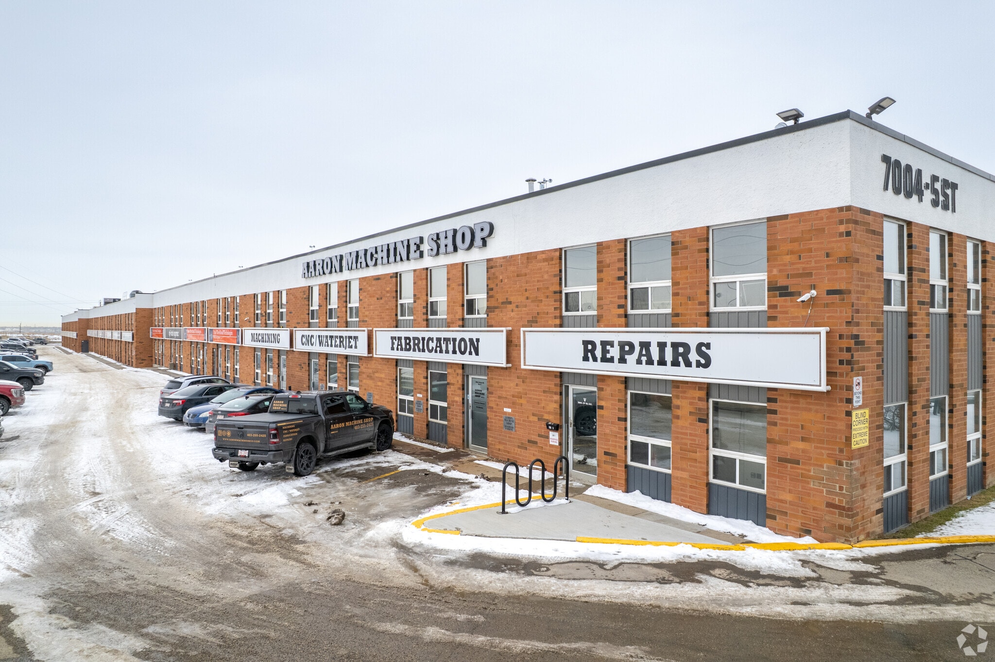 7004 5th St SE, Calgary, AB for lease Primary Photo- Image 1 of 6