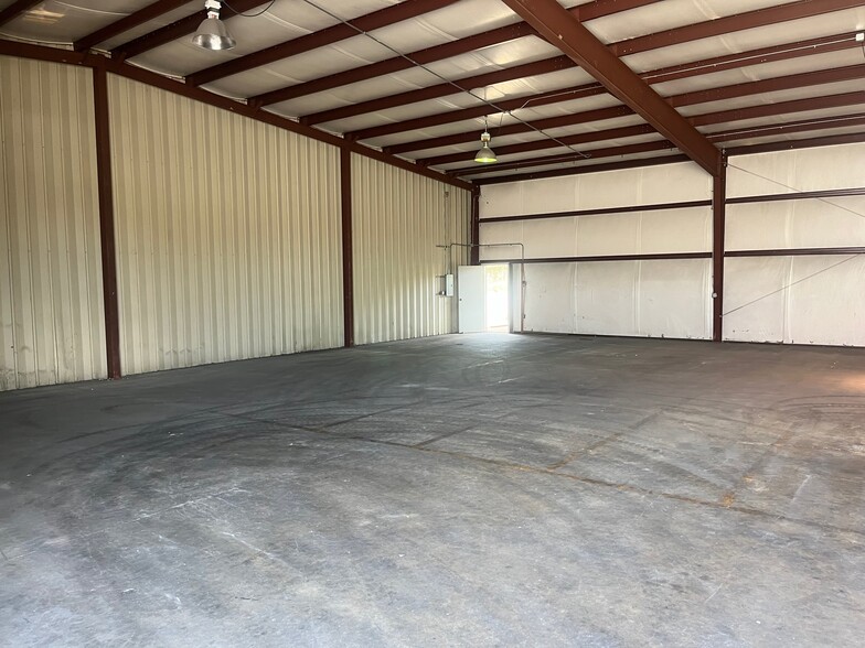 11714 Arch St Pike, Little Rock, AR for lease - Interior Photo - Image 3 of 12