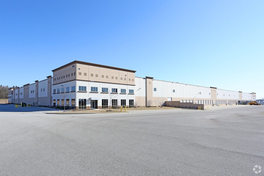 8801 88th Ave, Pleasant Prairie, WI à louer - Photo du bâtiment - Image 3 de 4