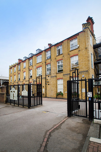 More details for 8 Battersea Park Rd, London - Office for Sale