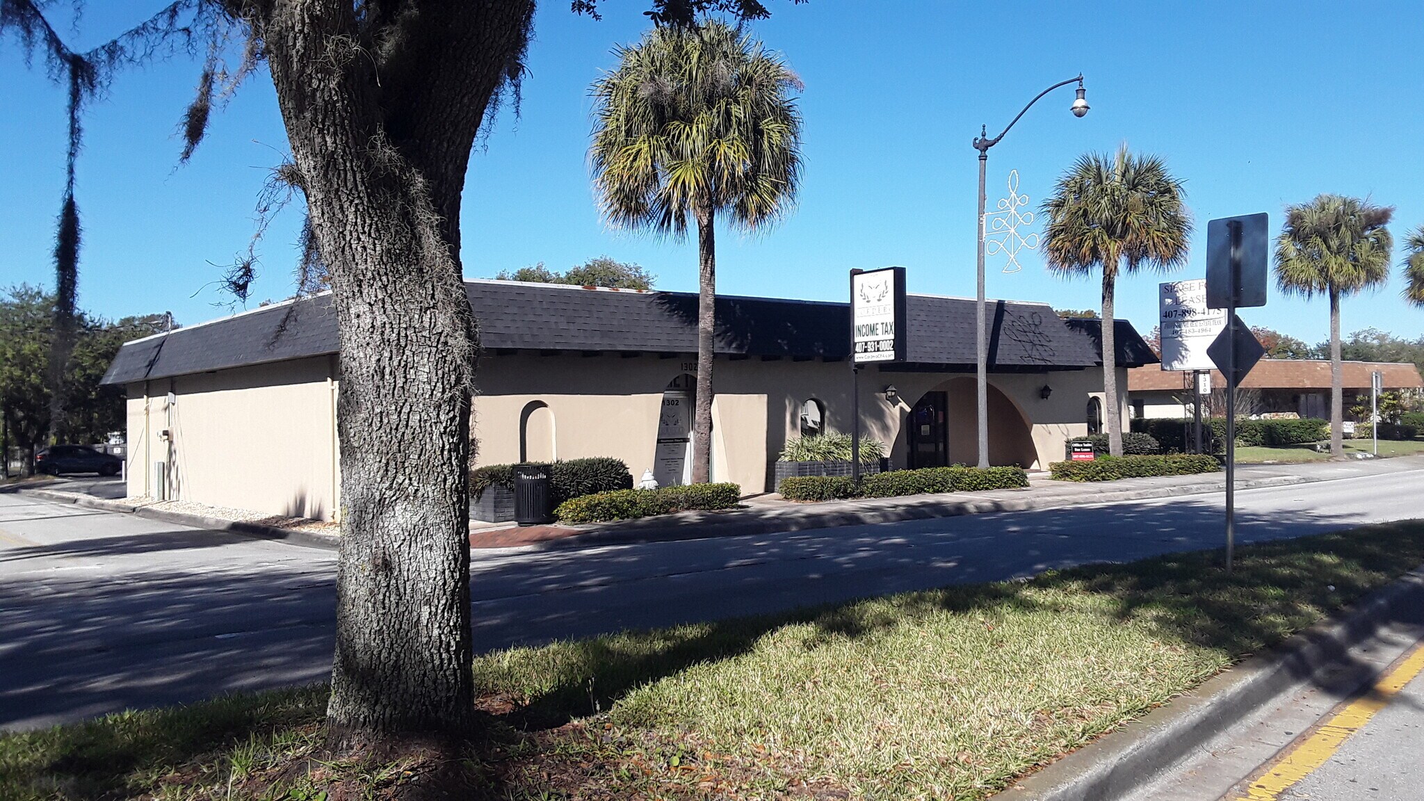 1302-1310 N Main St, Kissimmee, FL à louer Photo du bâtiment- Image 1 de 13