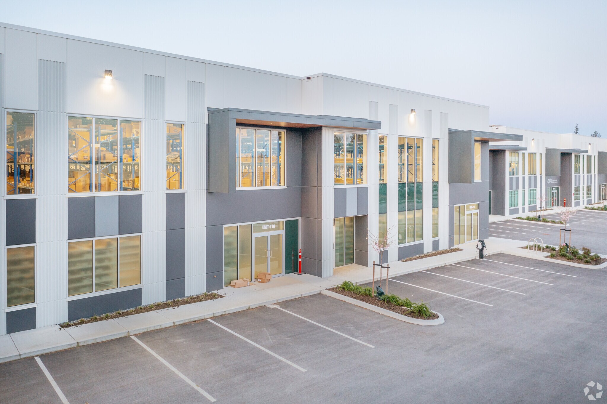 19168 39 Ave, Surrey, BC à vendre Photo du bâtiment- Image 1 de 1