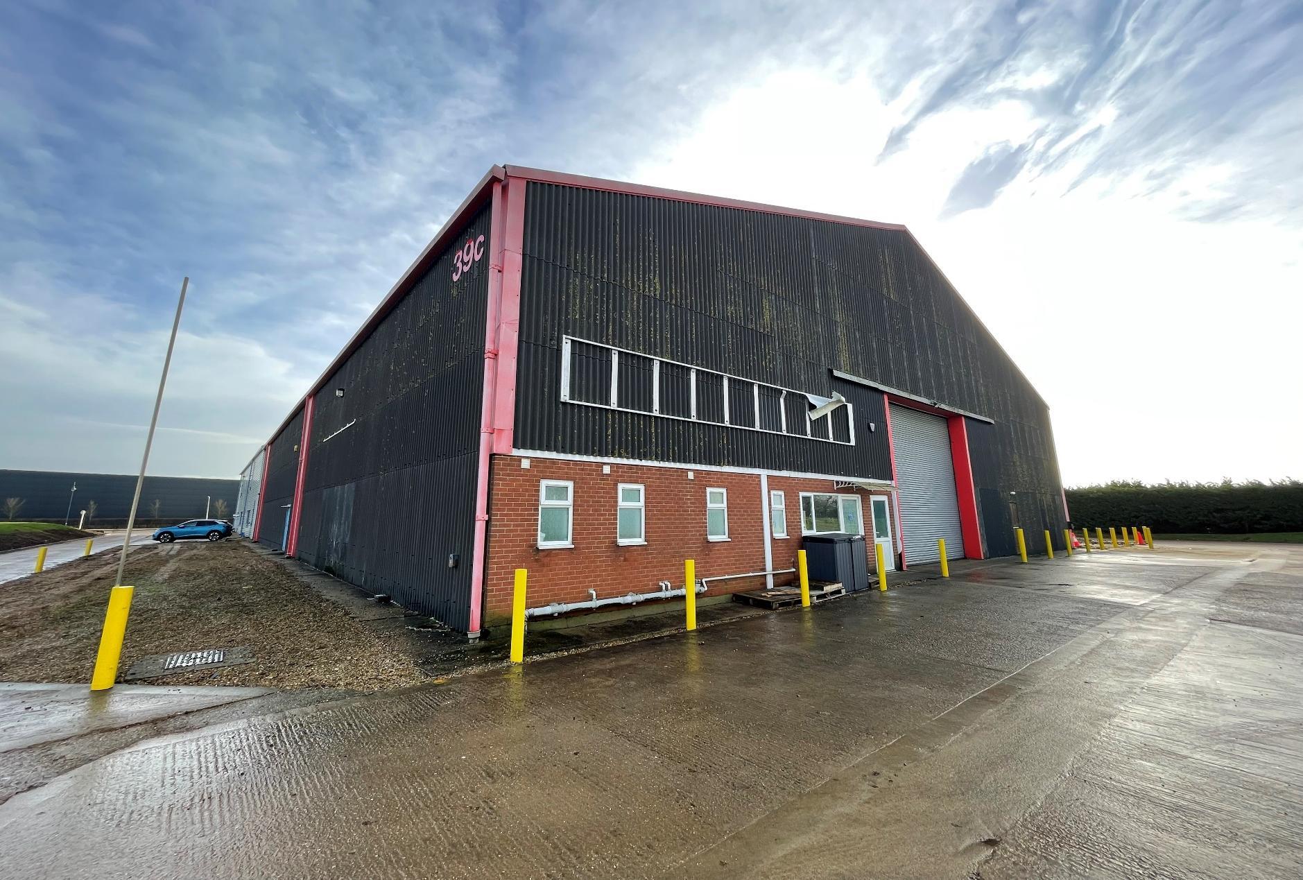 Lancaster Way Business Park, Ely à louer Photo du bâtiment- Image 1 de 2