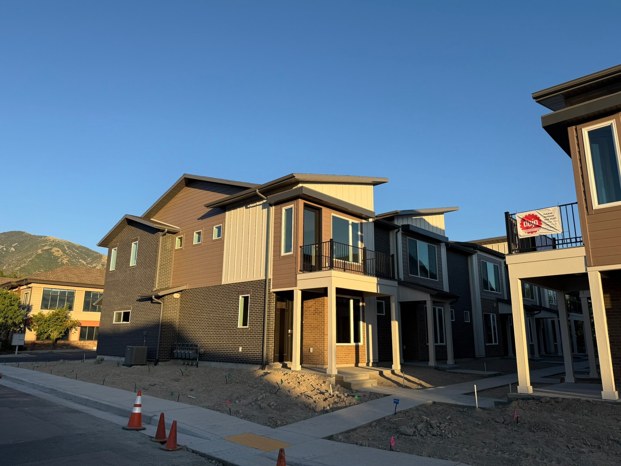 652 E 12225 S, Draper, UT à vendre Photo du bâtiment- Image 1 de 1