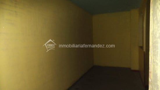 Retail in Cáceres, Cáceres for lease - Building Photo - Image 2 of 19