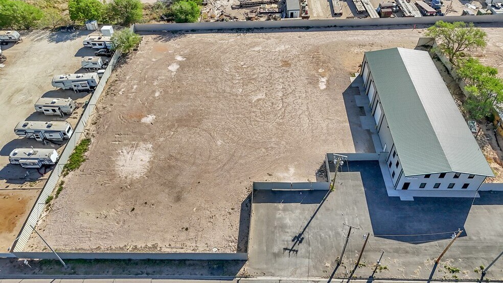 2466 N FM 1936, Odessa, TX à louer - Photo du bâtiment - Image 3 de 18