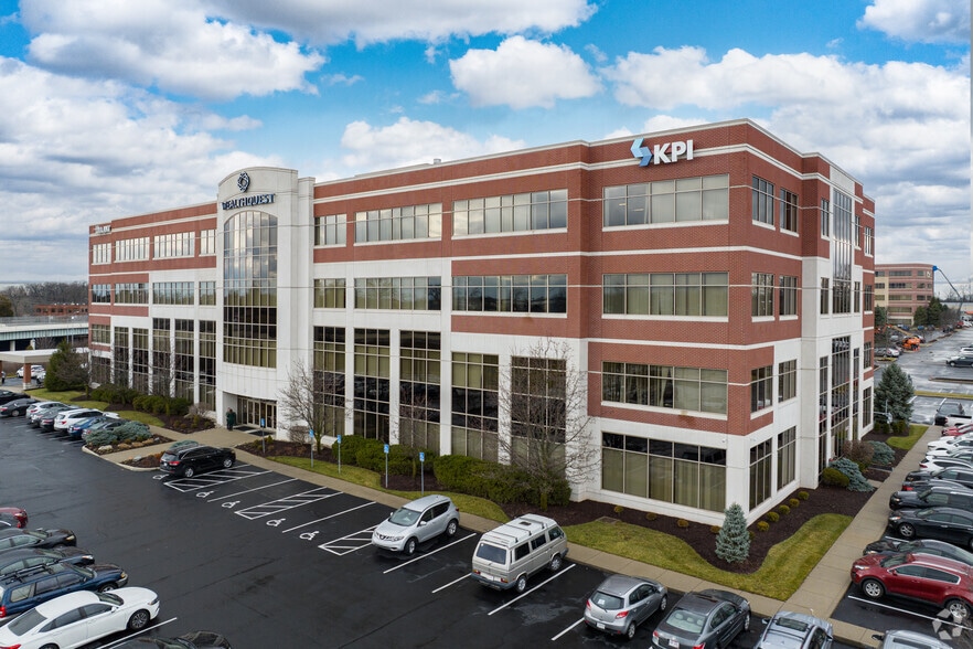 50 E-Business Way, Blue Ash, OH for lease - Building Photo - Image 2 of 7