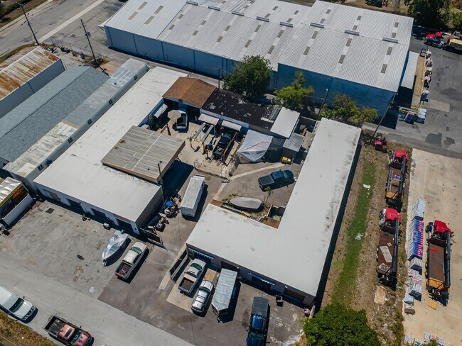 Plus de détails pour 3580 66th Ave N, Pinellas Park, FL - Industriel à vendre