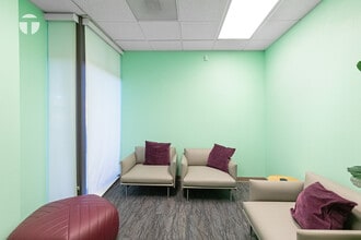 2331 Alhambra Blvd, Sacramento, CA for lease Interior Photo- Image 2 of 9