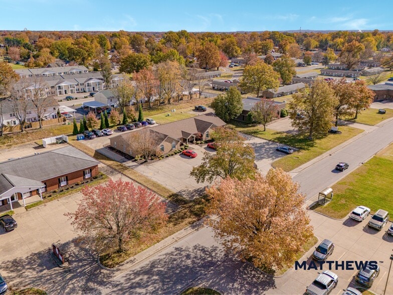 1212 Professional Blvd, Evansville, IN à vendre - Photo du bâtiment - Image 2 de 4