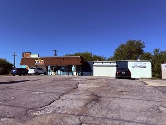 More details for 1447 W Hutchins Pl, San Antonio, TX - Retail for Sale