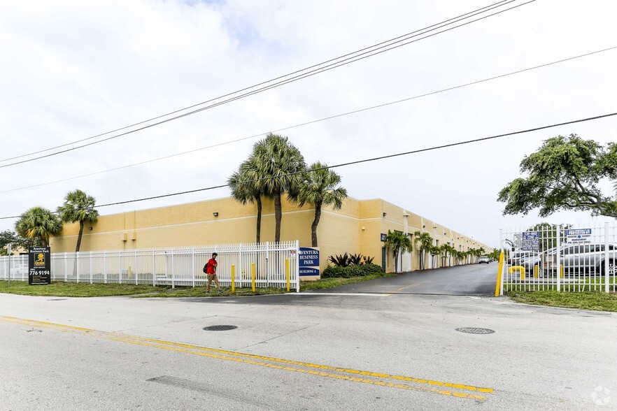 20725 NE 16th Ave, Miami, FL for lease - Building Photo - Image 3 of 19