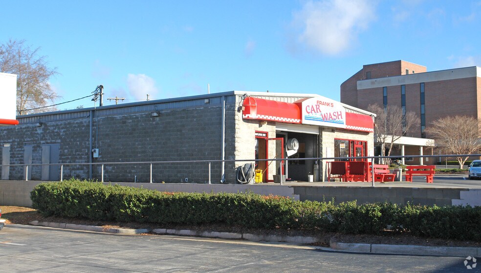 976 John C Calhoun Dr, Orangeburg, SC for lease - Building Photo - Image 2 of 4